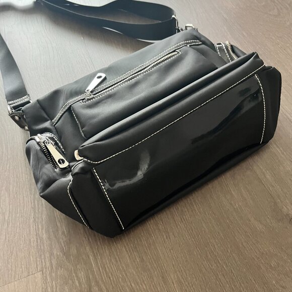 Black Nylon Shoulder/Crossbody Purse - Picture 12 of 13